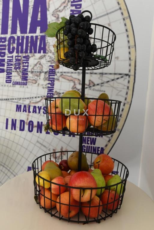 Hiša Novalja, 510m2