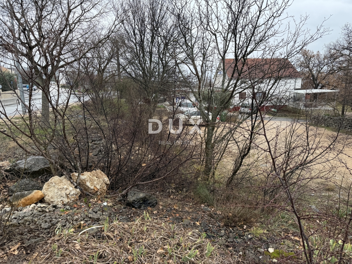 ZADAR, MASLENICA - Gradbeno zemljišče 1260m² - na odlični lokaciji!