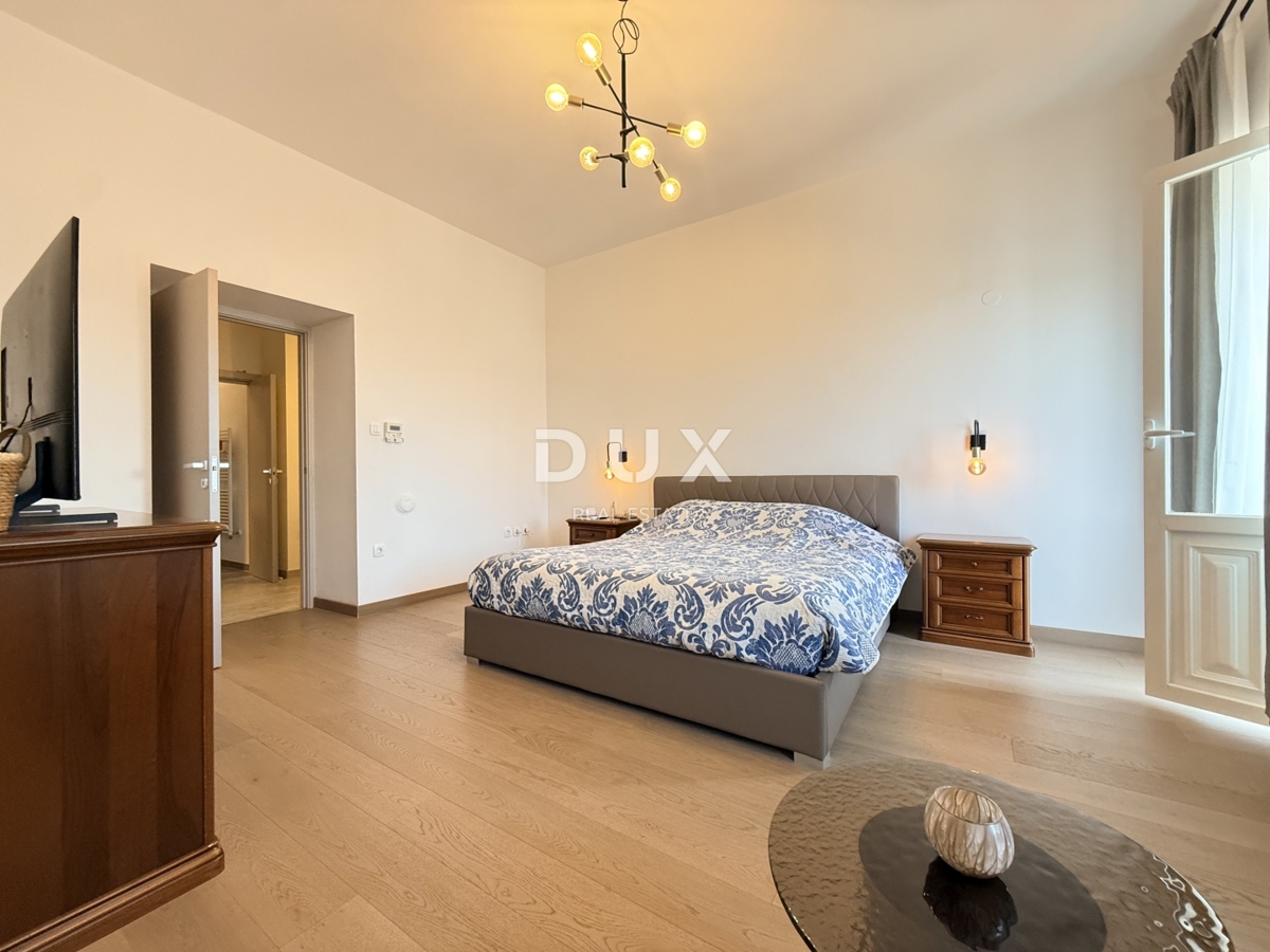 RIJEKA, PEĆINE - Novo prenovljeno 5-sobno stanovanje z balkonom in pogledom na morje