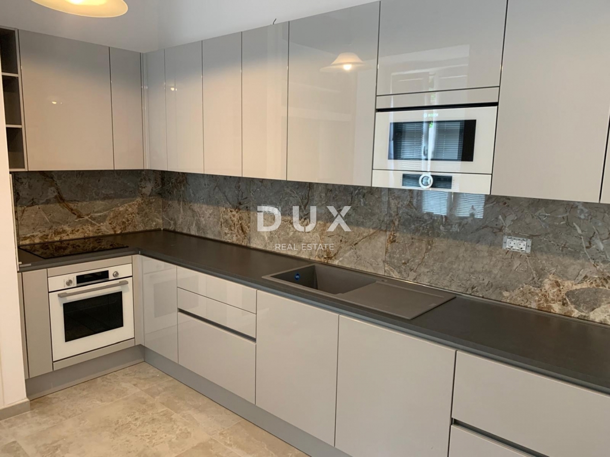 RIJEKA, PEĆINE - Novo prenovljeno 5-sobno stanovanje z balkonom in pogledom na morje