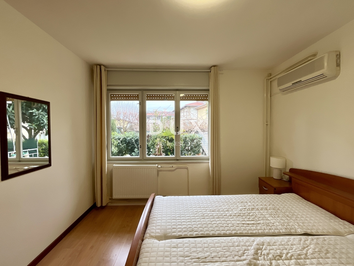 OPATIJA, LOVRAN - Samostojna hiša 50 m od centra, 150 m od morja