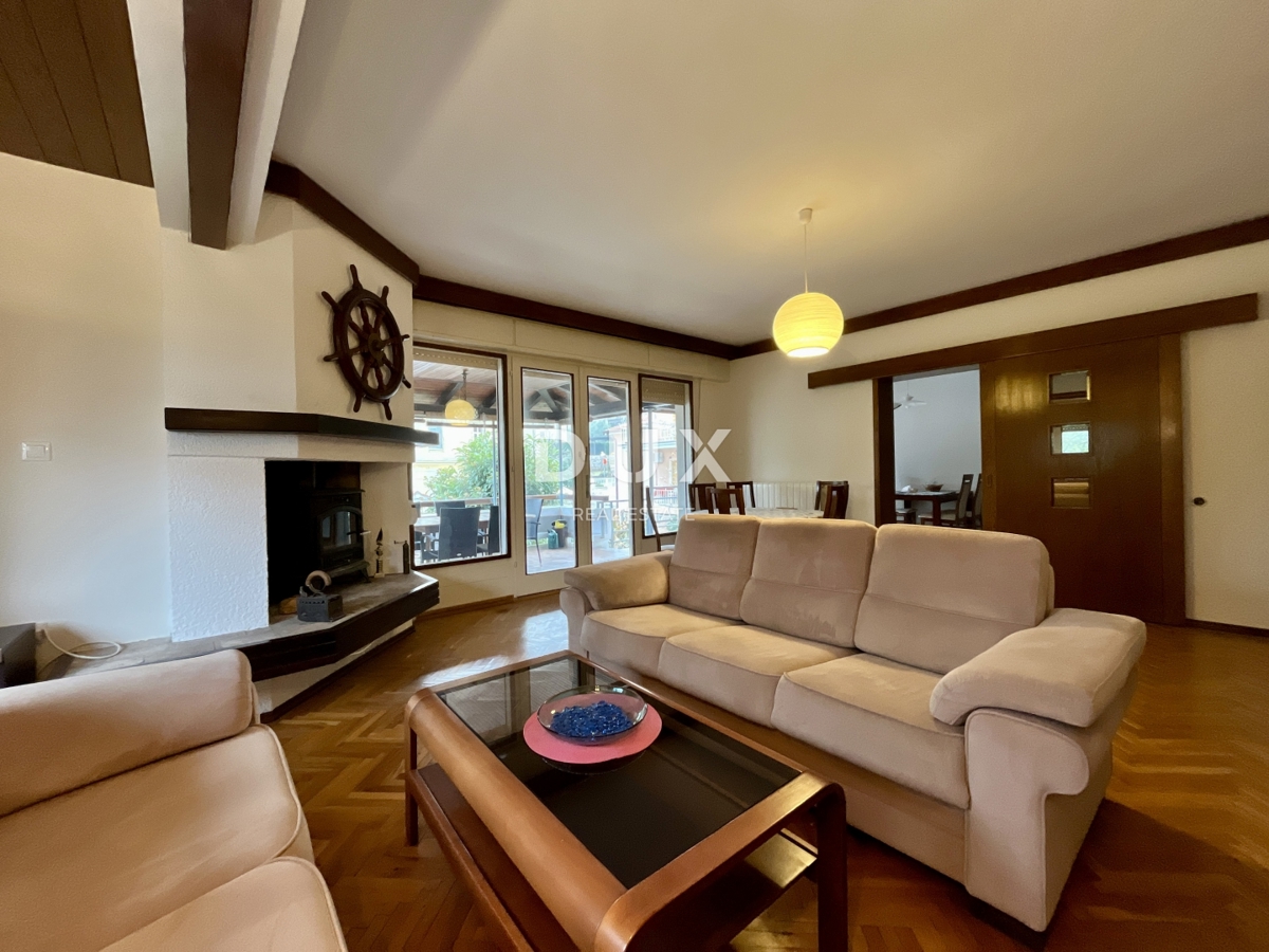 OPATIJA, LOVRAN - Samostojna hiša 50 m od centra, 150 m od morja