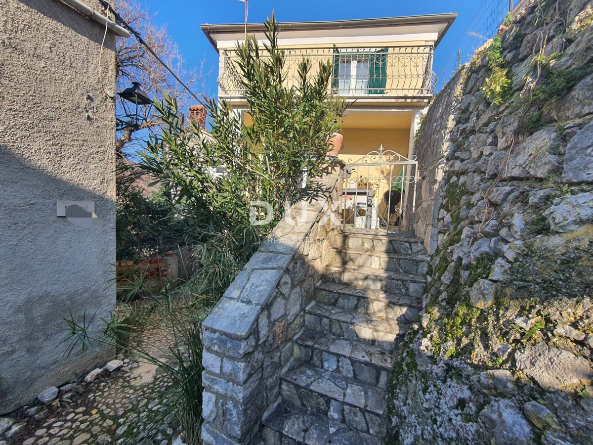 OTOK CRES, BELI - Čudovita samostojna hiša v rustikalnem slogu na odlični lokaciji