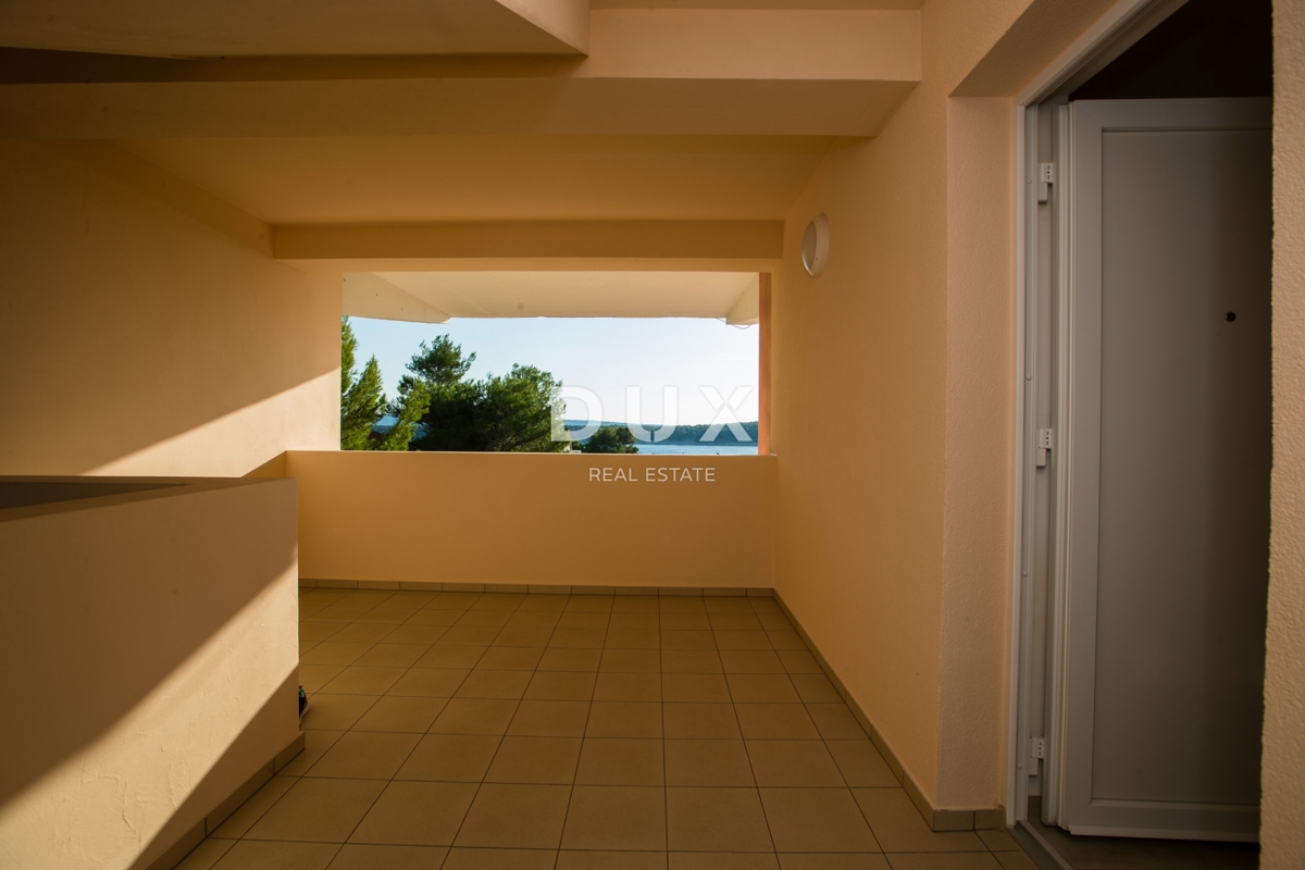 RAB, BARBAT – Ekskluzivna vila s panoramskim razgledom