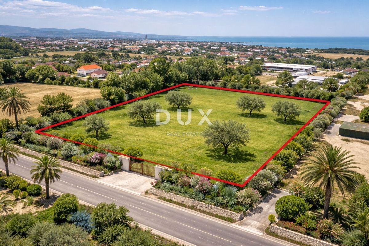 ISTRA, PREMANTURA - Gradbeno zemljišče za stanovanja!