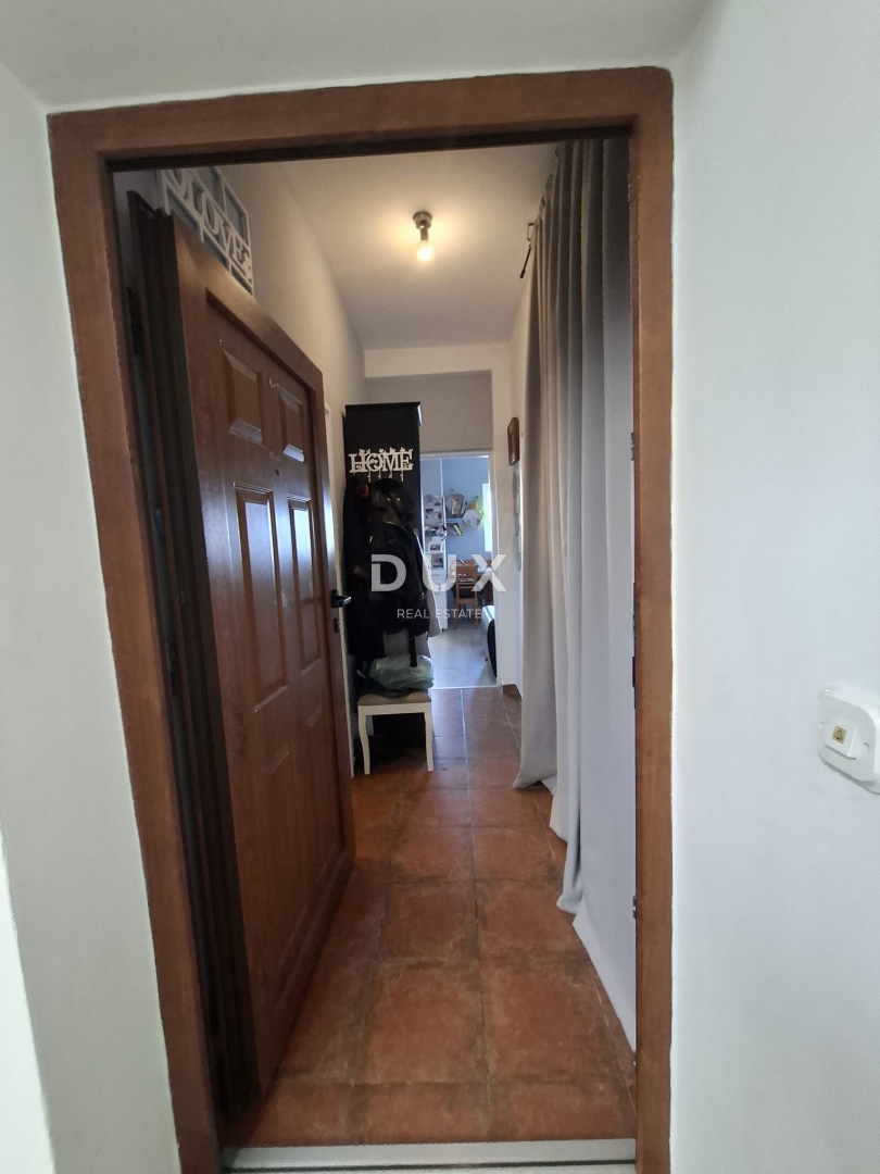 ISTRA, PEROJ - Apartma v centru s pogledom na morje