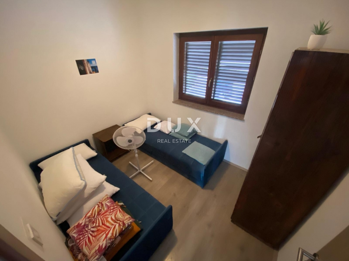 Hiša Smokvica Krmpotska, Novi Vinodolski, 230m2