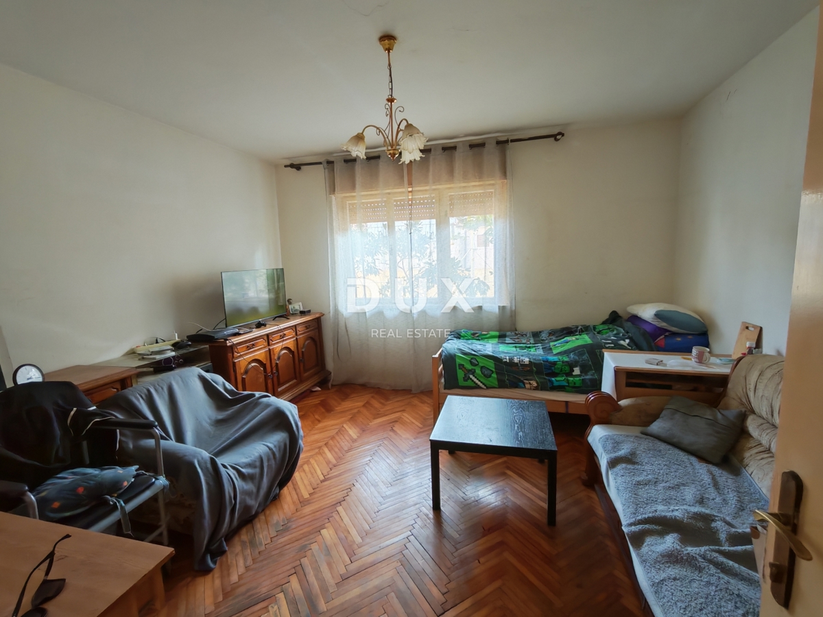 Hiša Nova Veruda, Pula, 300m2