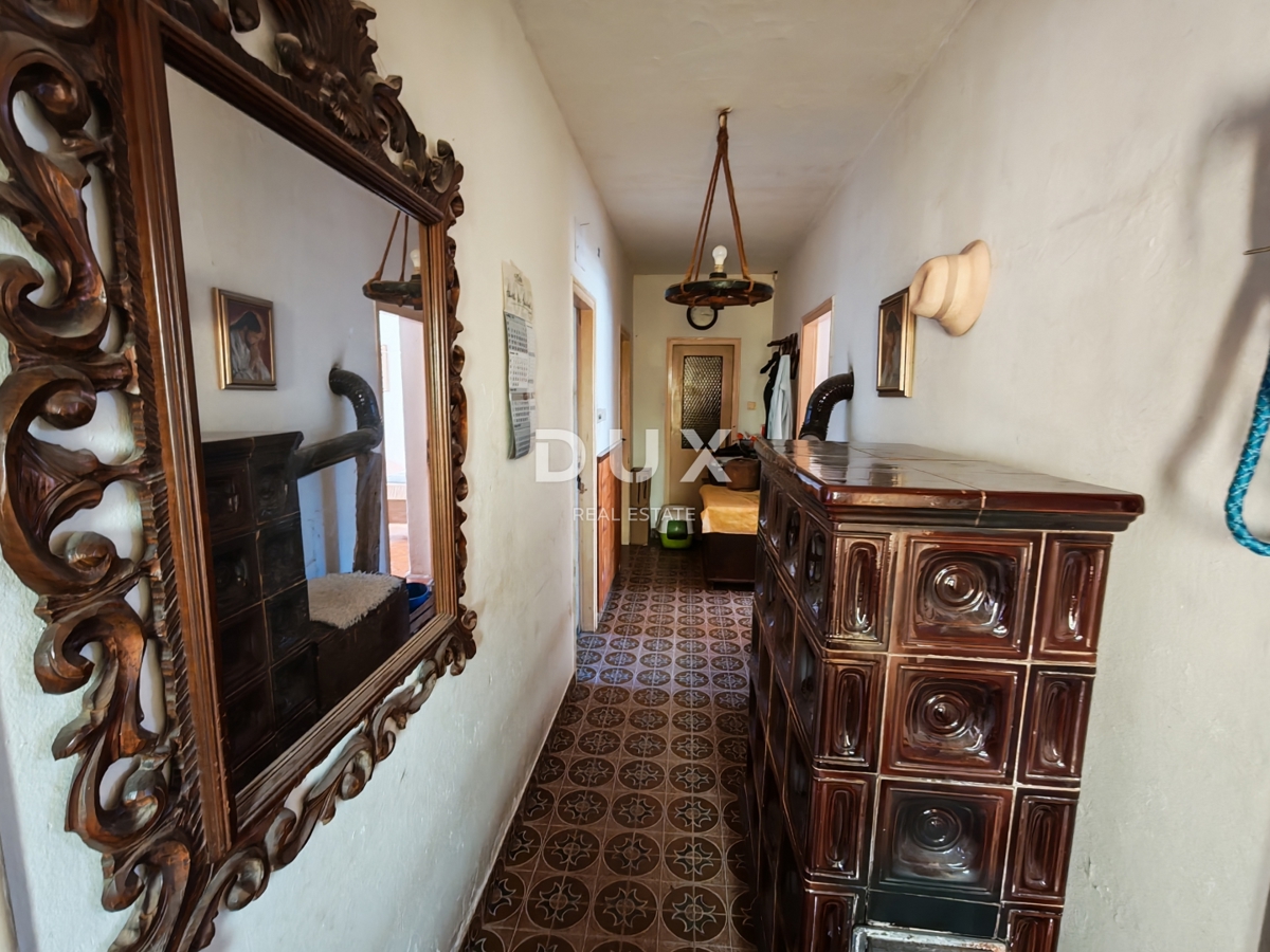 Hiša Nova Veruda, Pula, 300m2