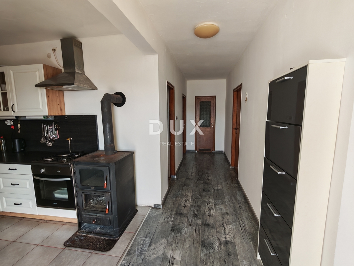 Hiša Nova Veruda, Pula, 300m2