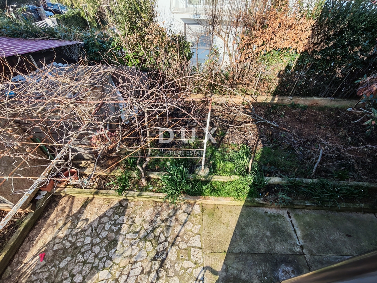 Hiša Nova Veruda, Pula, 300m2