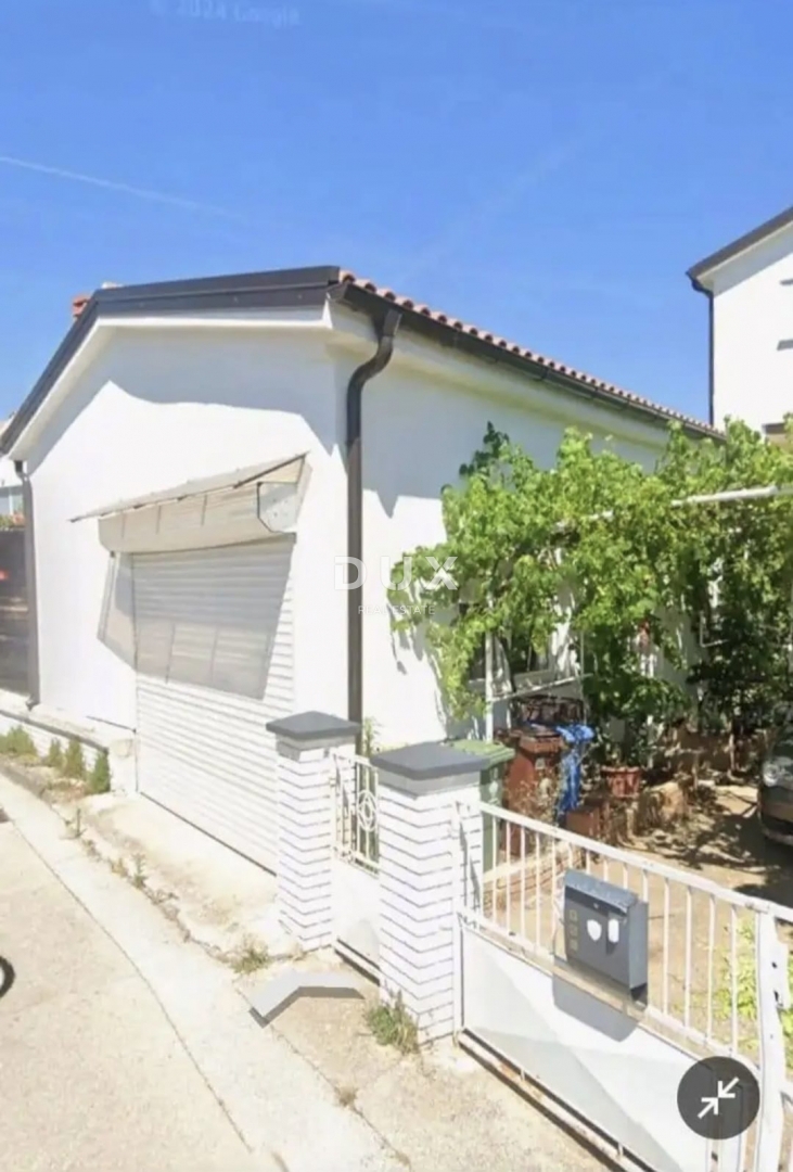 Hiša Nova Veruda, Pula, 300m2