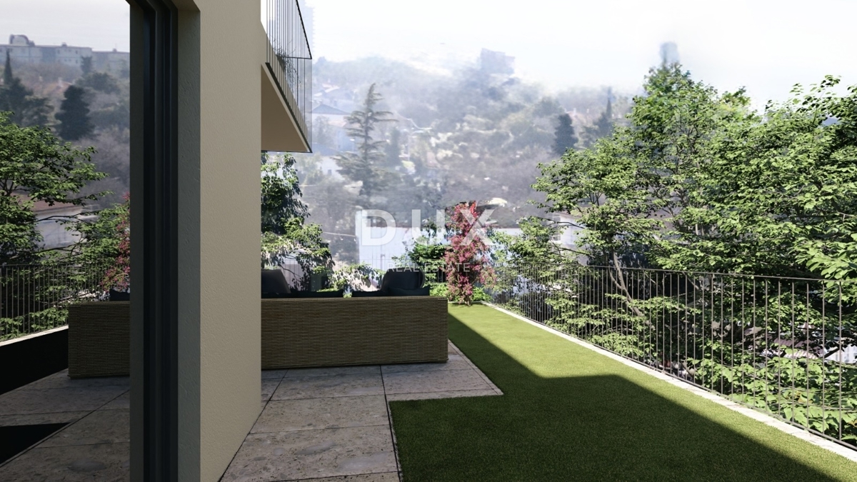 RIJEKA, KRIMEJA - Intimno 3 spalnice + dnevna soba, 100 m2 vrta, razgled, dve garaži in eno zunanje parkirno mesto