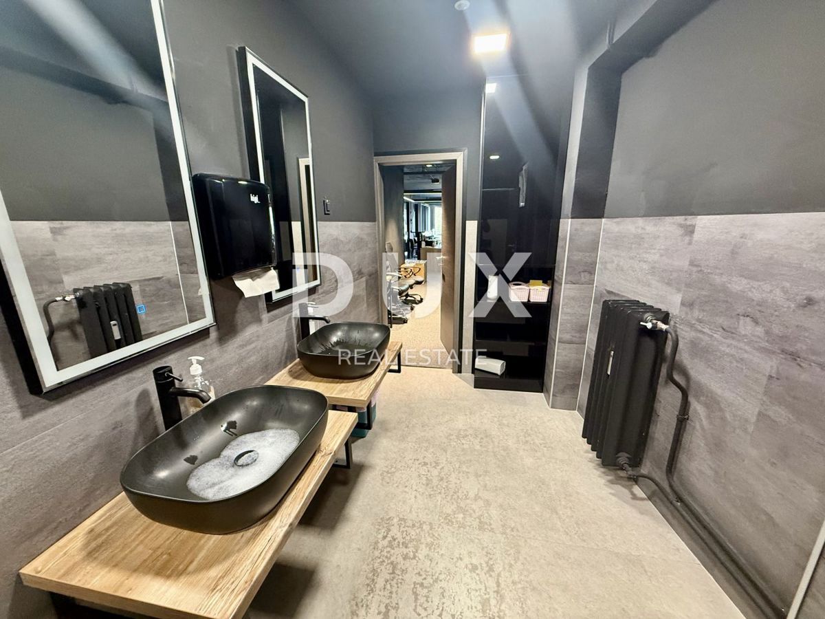 RIJEKA, CENTER - Poslovni prostori, 275 m2, opremljeni, 2. nadstropje!