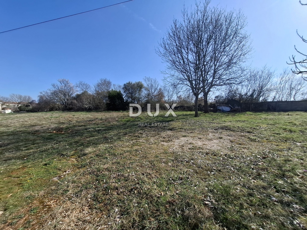 ISTRA, KRNICA - Zazidljivo zemljišče v bližini morja