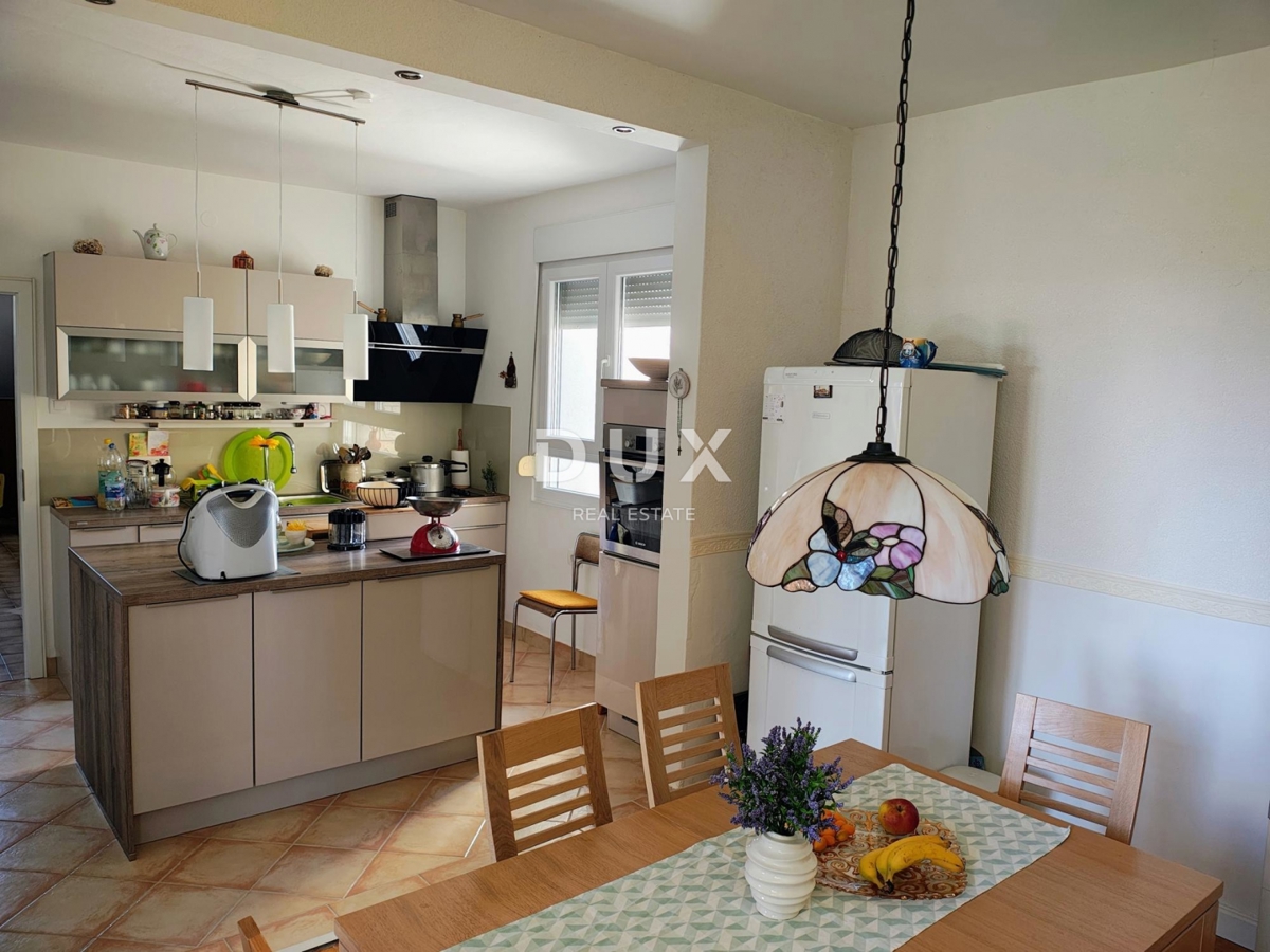 Hiša Sukošan, 187m2