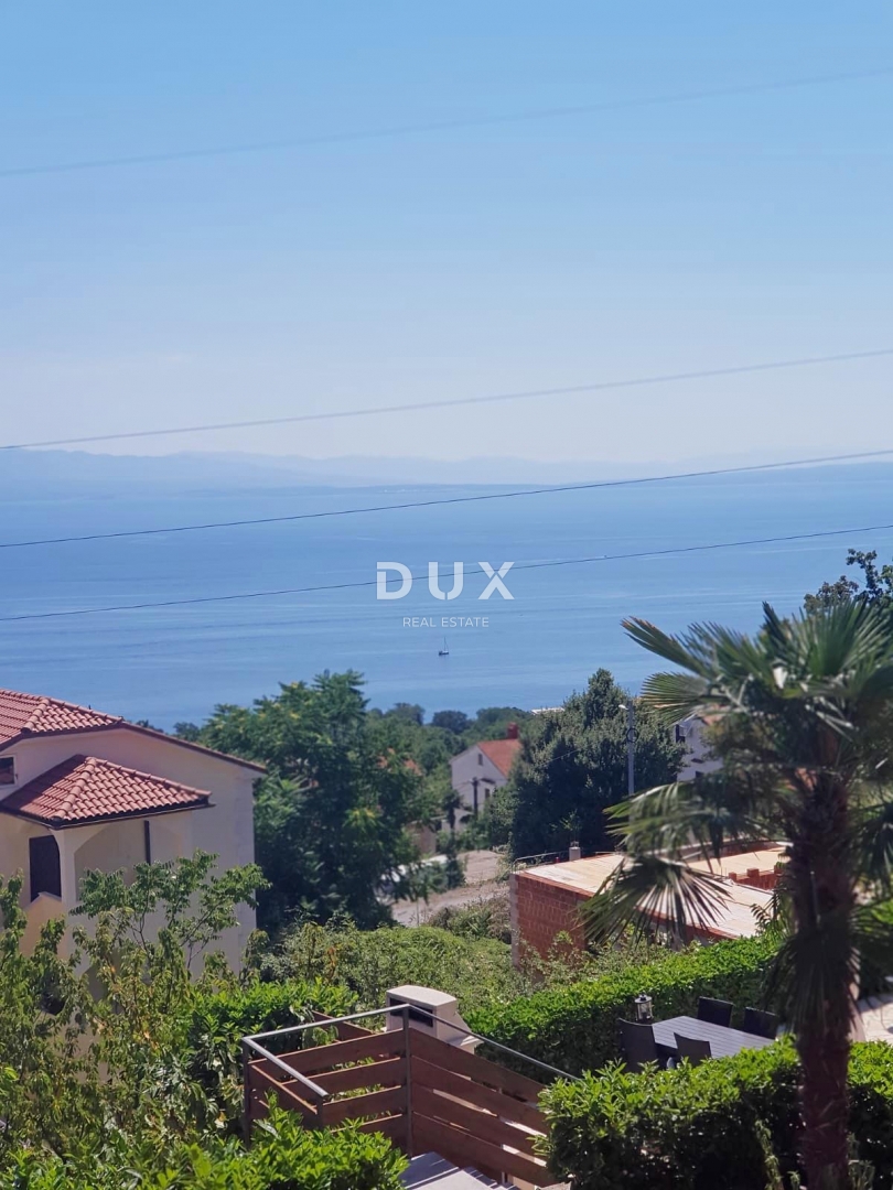 OPATIJA, OPRIĆ - Pogled na morje in vrt za uživanje, 2 spalnici 74m2