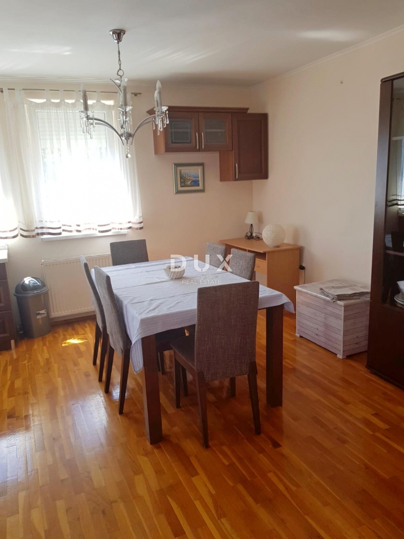 OPATIJA, OPRIĆ - Pogled na morje in vrt za uživanje, 2 spalnici 74m2