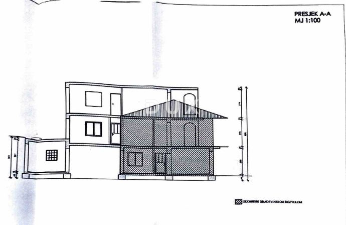 Hiša Novalja, 417m2