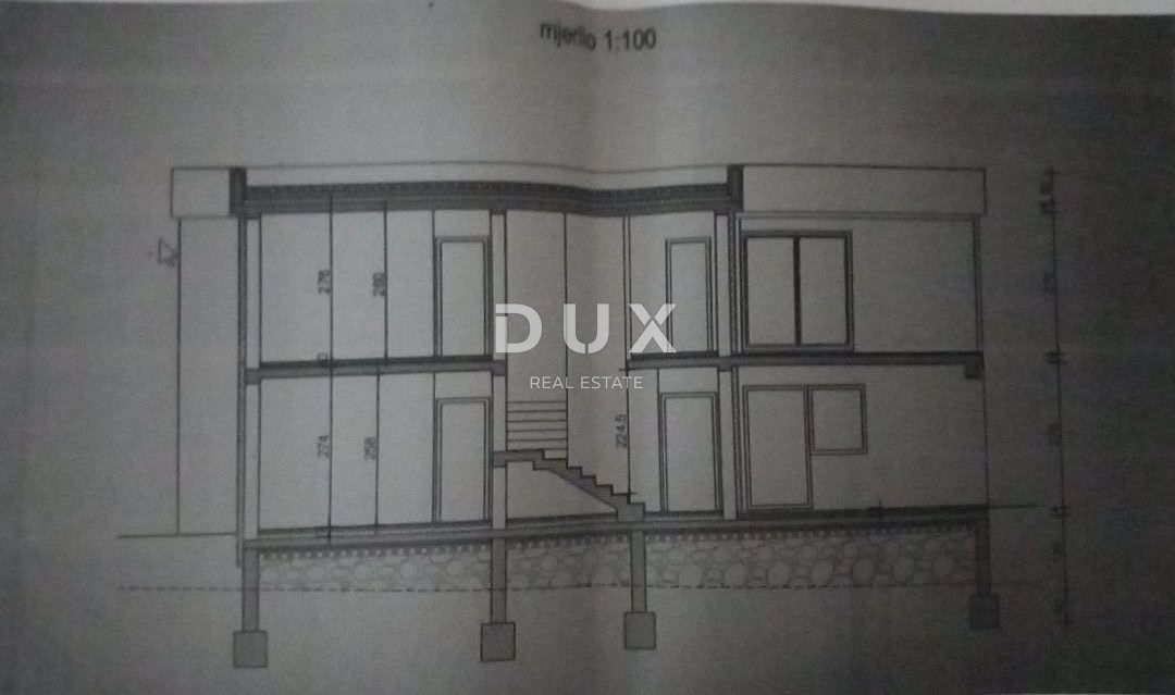Zemljišče Maslenica, Jasenice, 502m2