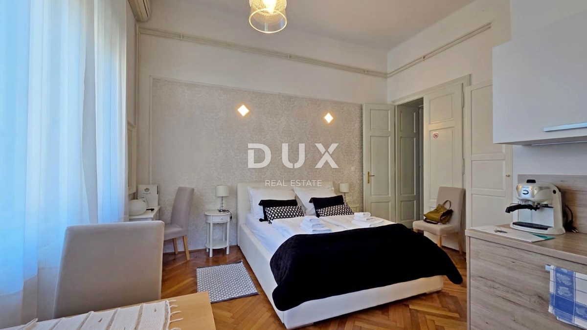 OPATIJA, CENTER - Elegantno stanovanje v središču Opatije, 150 m od morja, 3 spalnice, 109 m2