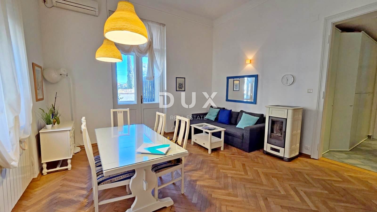 OPATIJA, CENTER - Elegantno stanovanje v središču Opatije, 150 m od morja, 3 spalnice, 109 m2