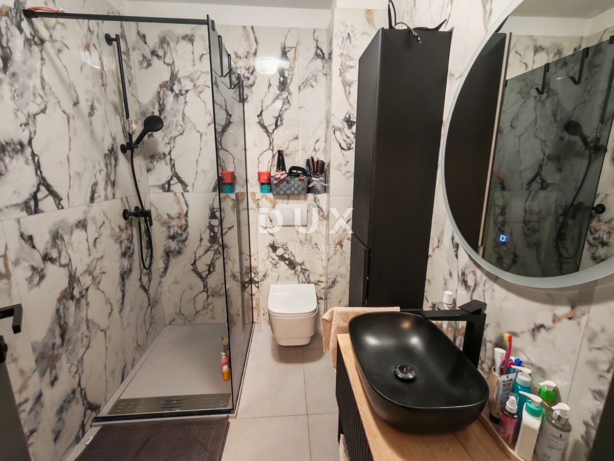 ISTRA, PULA - Dvostanovanjsko stanovanje 127 m2 na odlični lokaciji