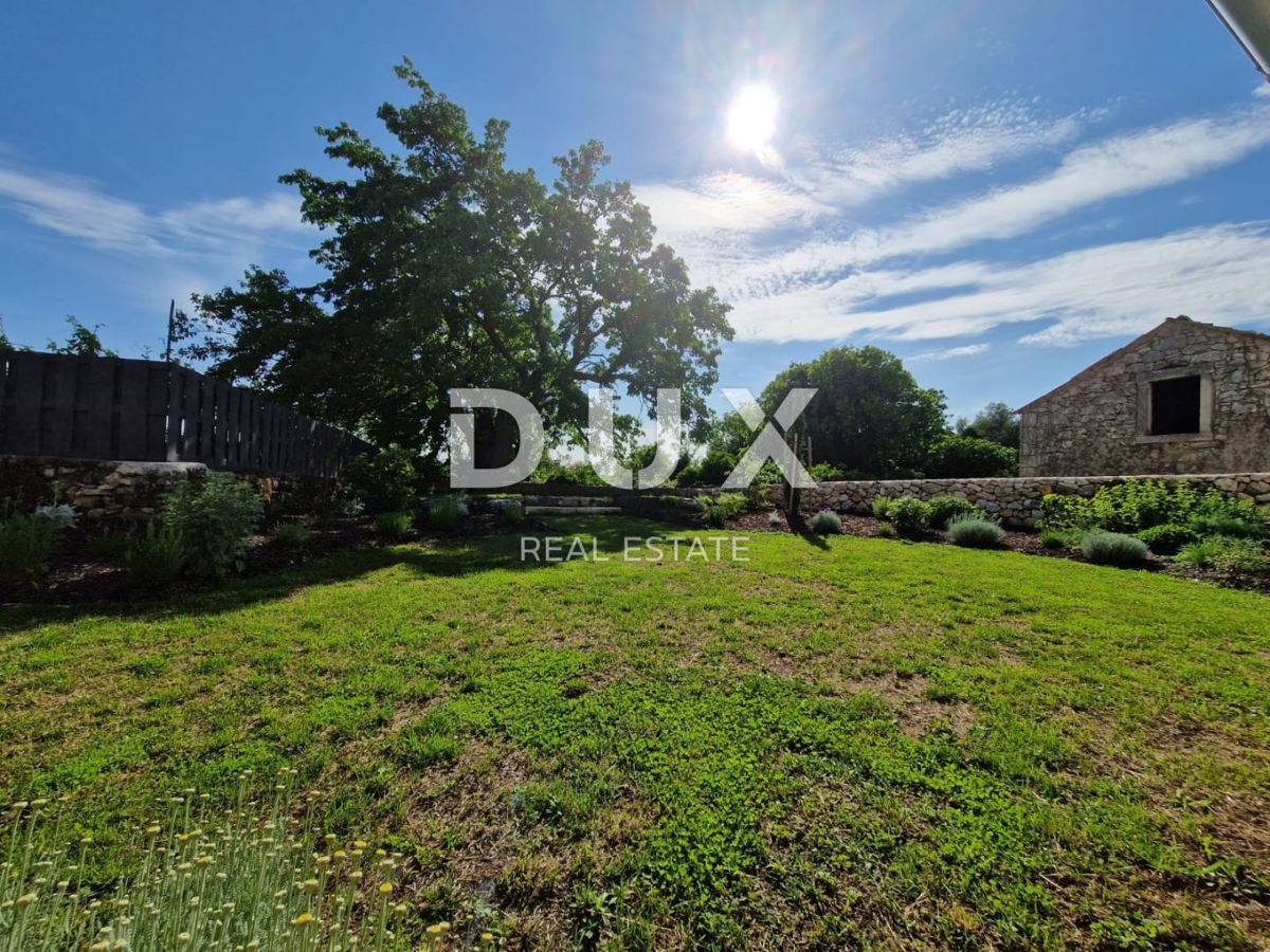 ISTRA, RABAC - Čarobno posestvo z dvema hišama v bližini morja