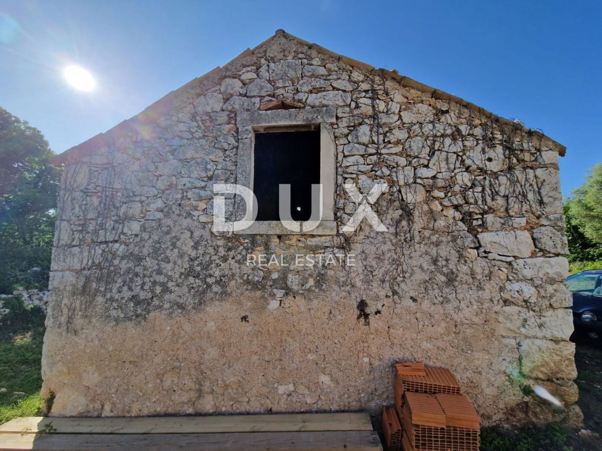 ISTRA, RABAC - Čarobno posestvo z dvema hišama v bližini morja