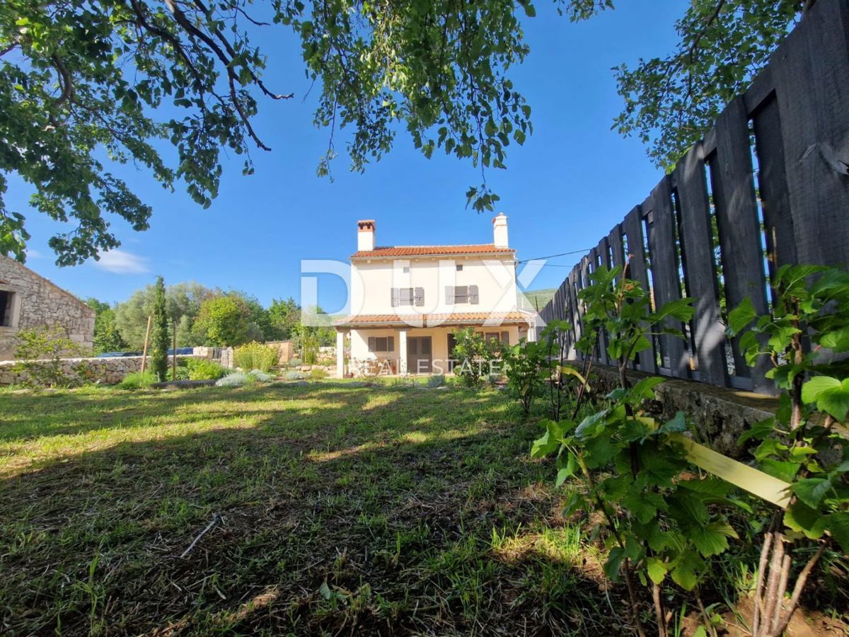 ISTRA, RABAC - Čarobno posestvo z dvema hišama v bližini morja