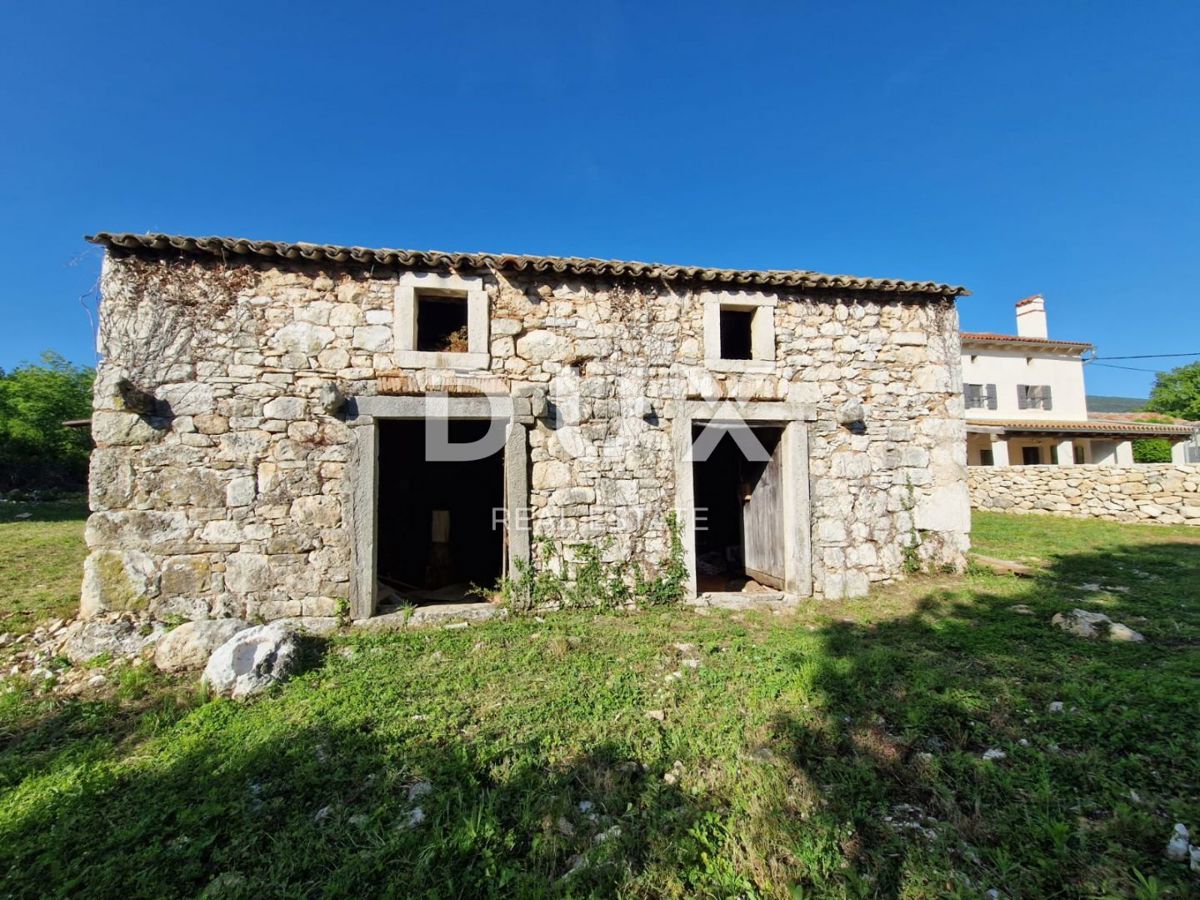 ISTRA, RABAC - Čarobno posestvo z dvema hišama v bližini morja