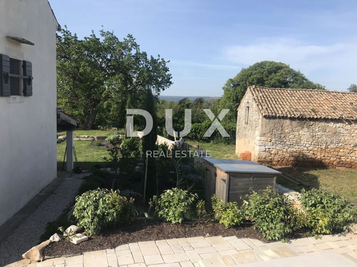 ISTRA, RABAC - Čarobno posestvo z dvema hišama v bližini morja