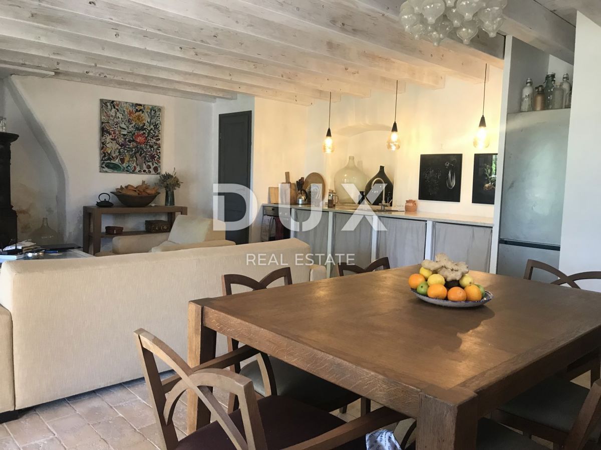 ISTRA, RABAC - Čarobno posestvo z dvema hišama v bližini morja