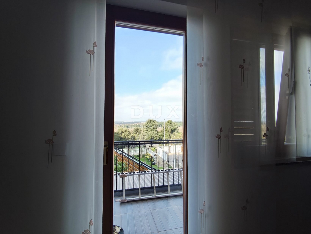 ISTRA, MEDULIN – Hiša s pogledom na morje in Pulj