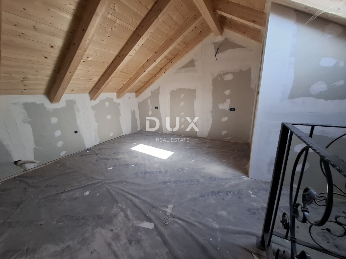 ISTRA, MARČANA - Kamnita hiša v fazi prenove!