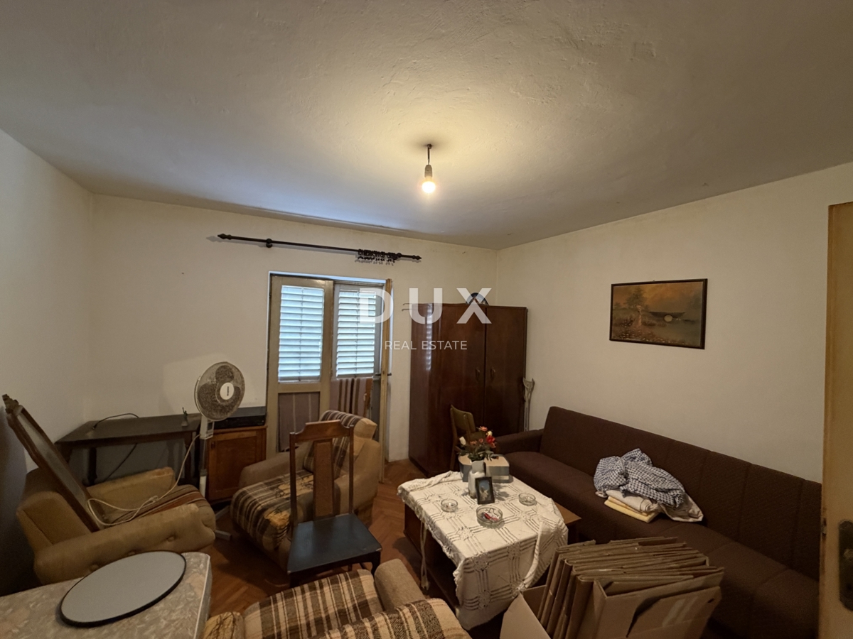 ZADAR, PELUOTOK - Apartma na odlični lokaciji, 100 m od obale!