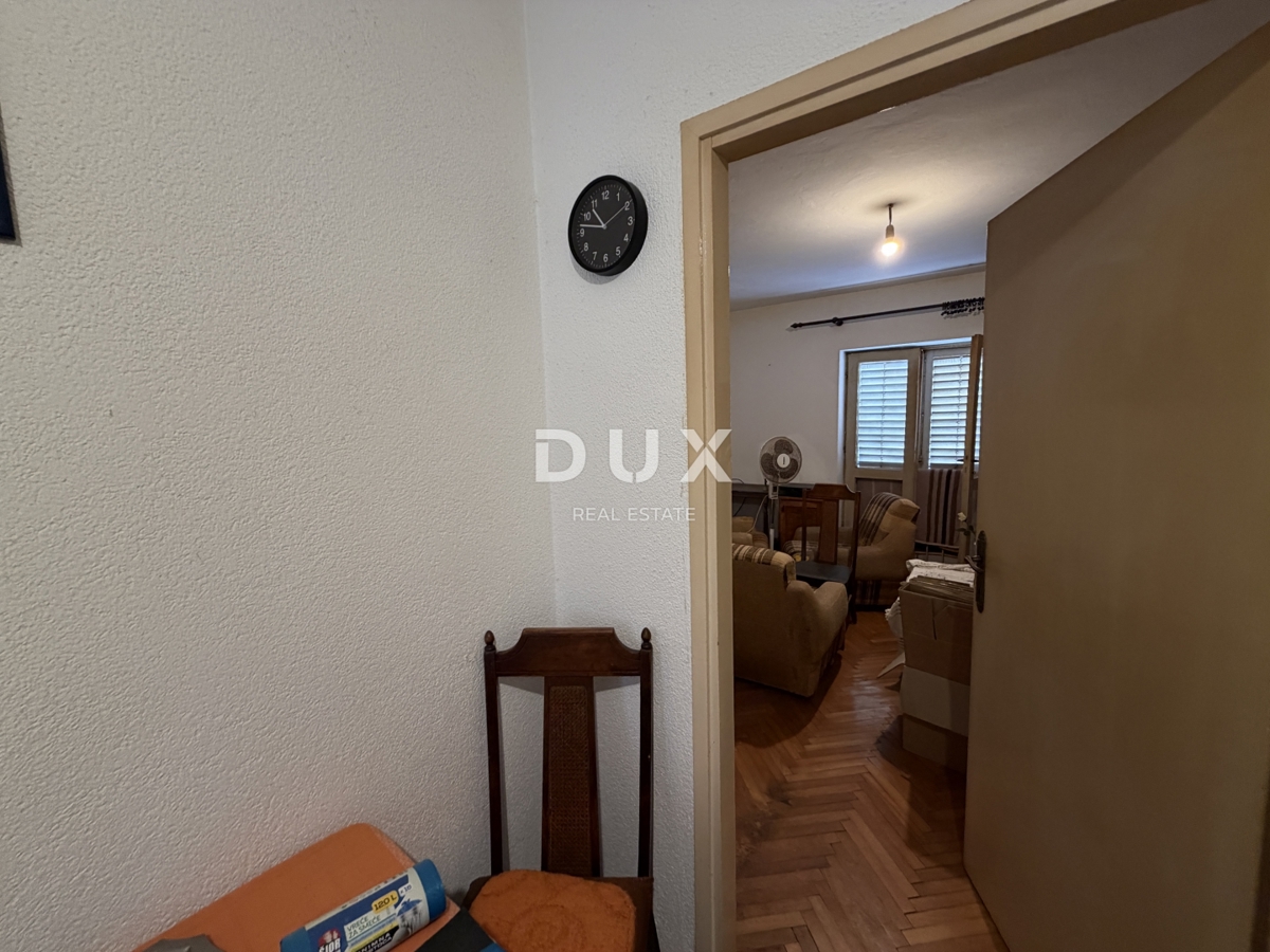 ZADAR, PELUOTOK - Apartma na odlični lokaciji, 100 m od obale!