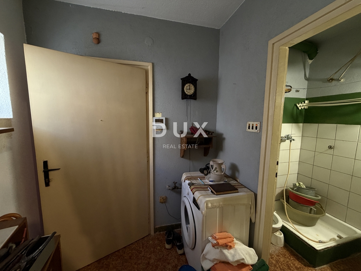 ZADAR, PELUOTOK - Apartma na odlični lokaciji, 100 m od obale!