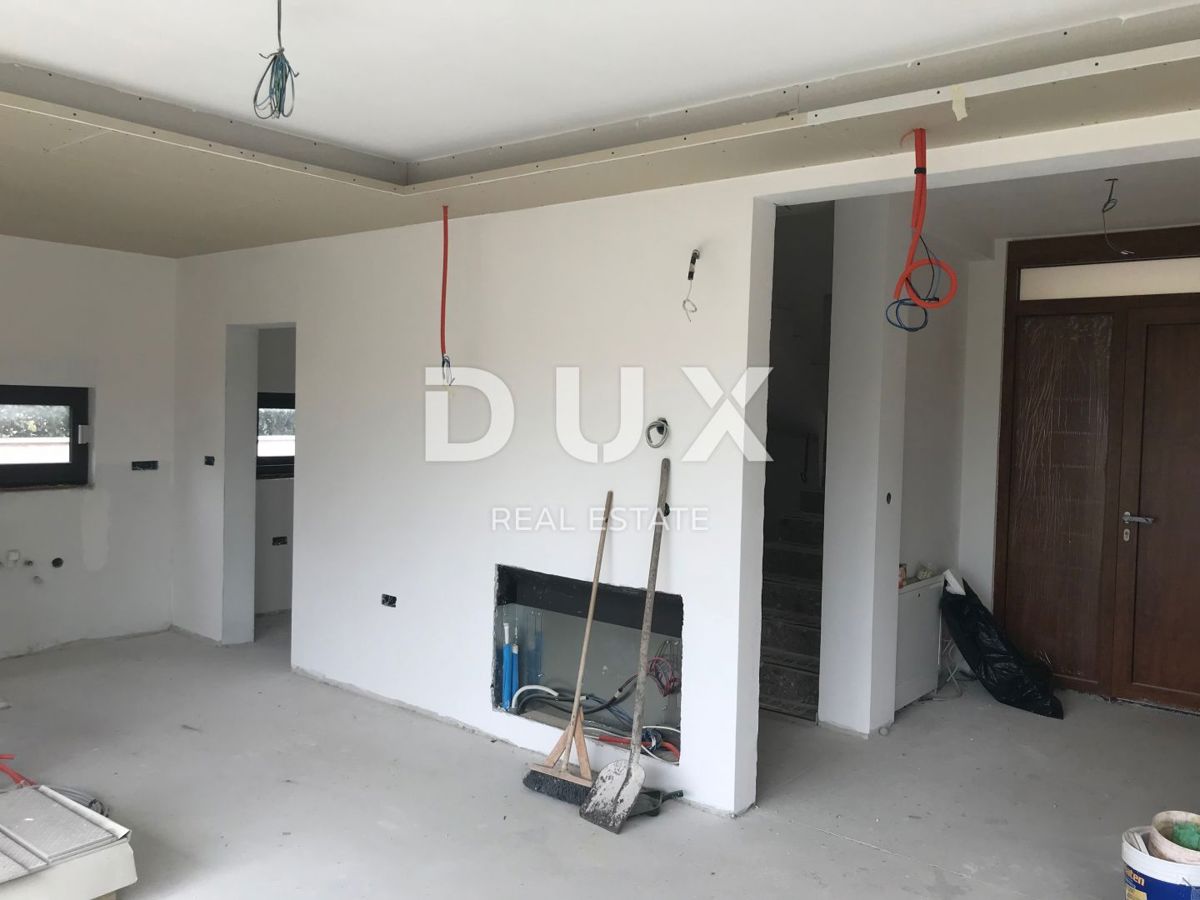 ISTRA, ROVINJ - samostojna ekskluzivna vila - novogradnja z bazenom! PRILOŽNOST!