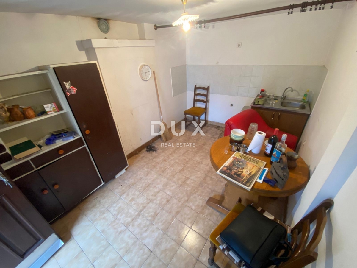 REKA, ULICA - NUJNO PRODAJA! SAMO PRI NAS! 2-sobno stanovanje v pritličju z vrtom na odlični lokaciji! PRILOŽNOST!