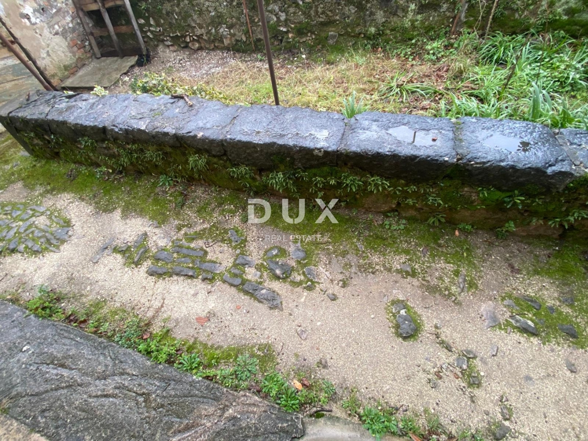 REKA, ULICA - NUJNO PRODAJA! SAMO PRI NAS! 2-sobno stanovanje v pritličju z vrtom na odlični lokaciji! PRILOŽNOST!