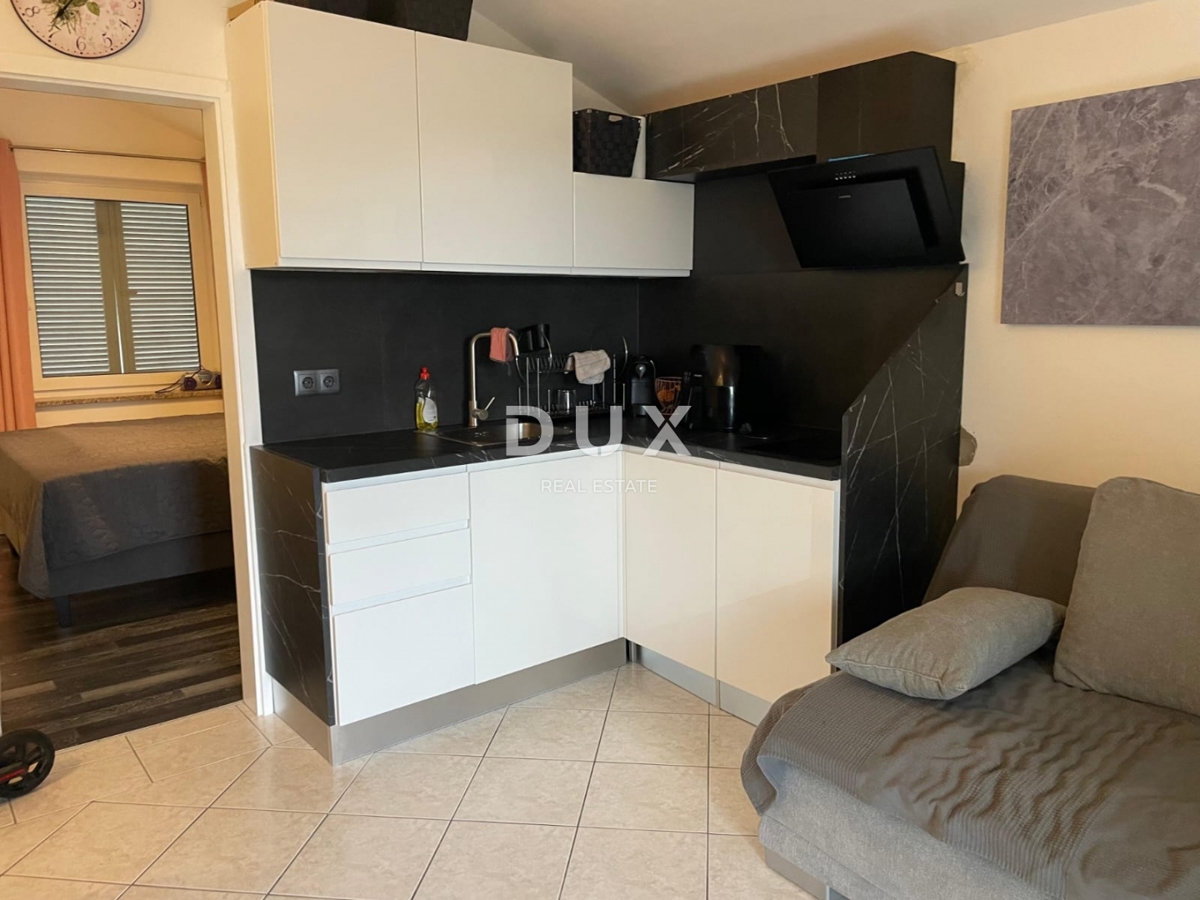 OTOK KRK, CENTER MALINSKE - Očarljivo enosobno stanovanje, blizu centra in morja!