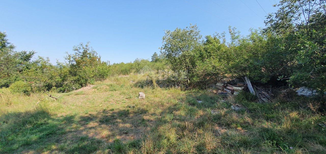 Šušnjevica, Kršan, 3.742m2