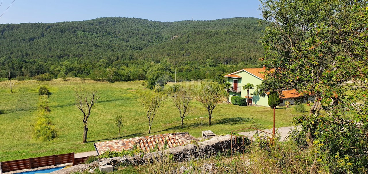 Šušnjevica, Kršan, 3.742m2