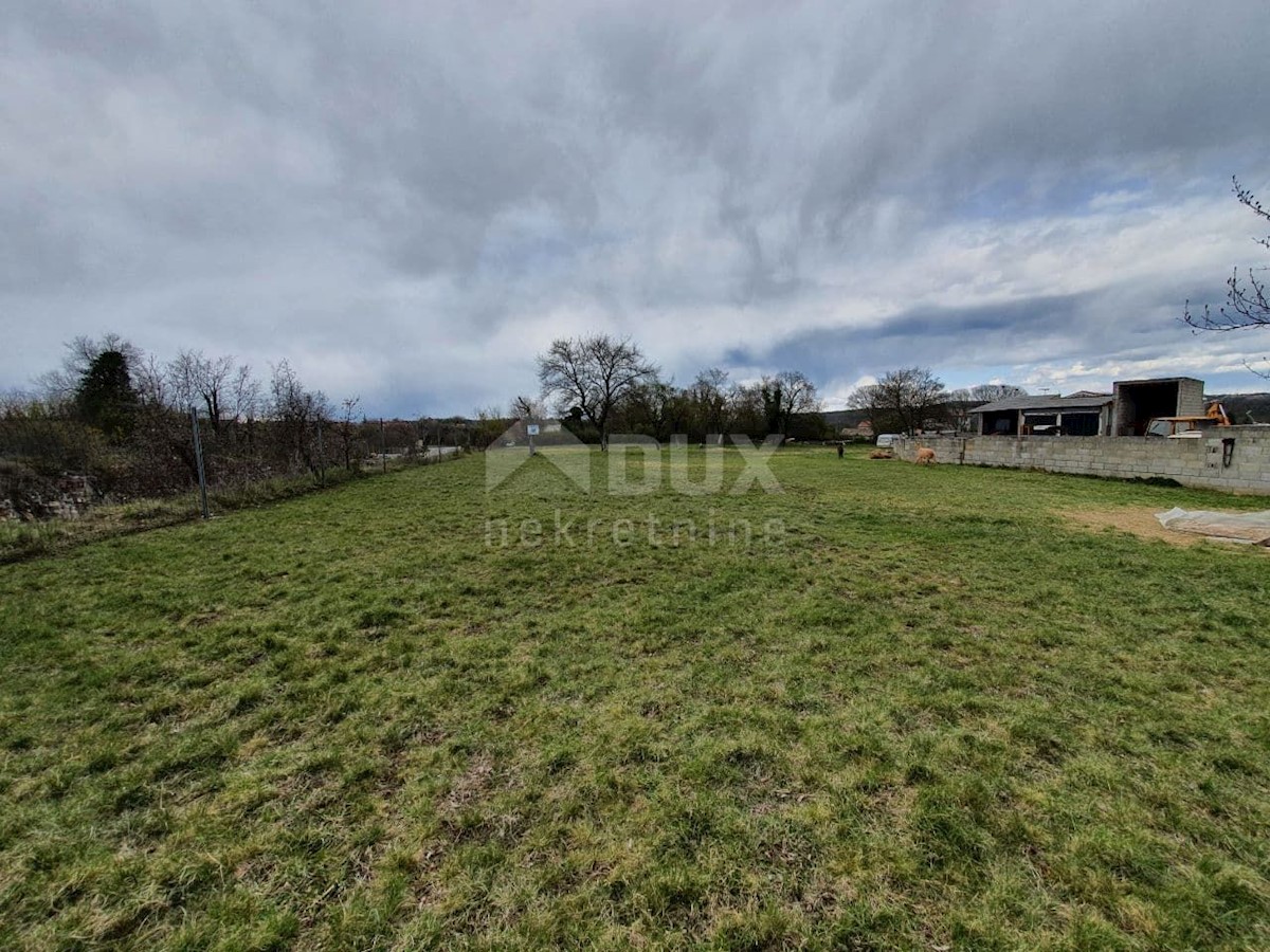 Tinjan, 2.257m2