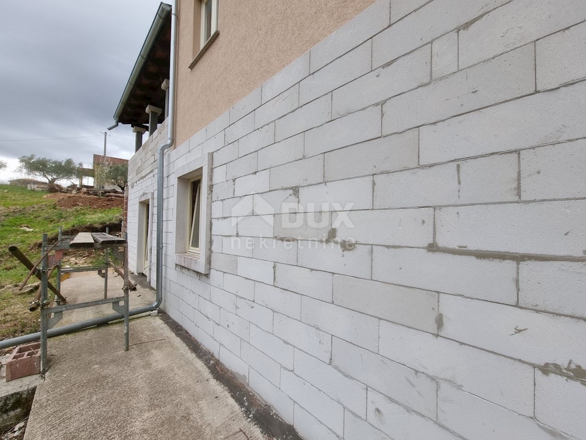 ISTRA, POREČ, okolica - Nova hiša z bazenom na prostranem vrtu, PRILOŽNOST !!!