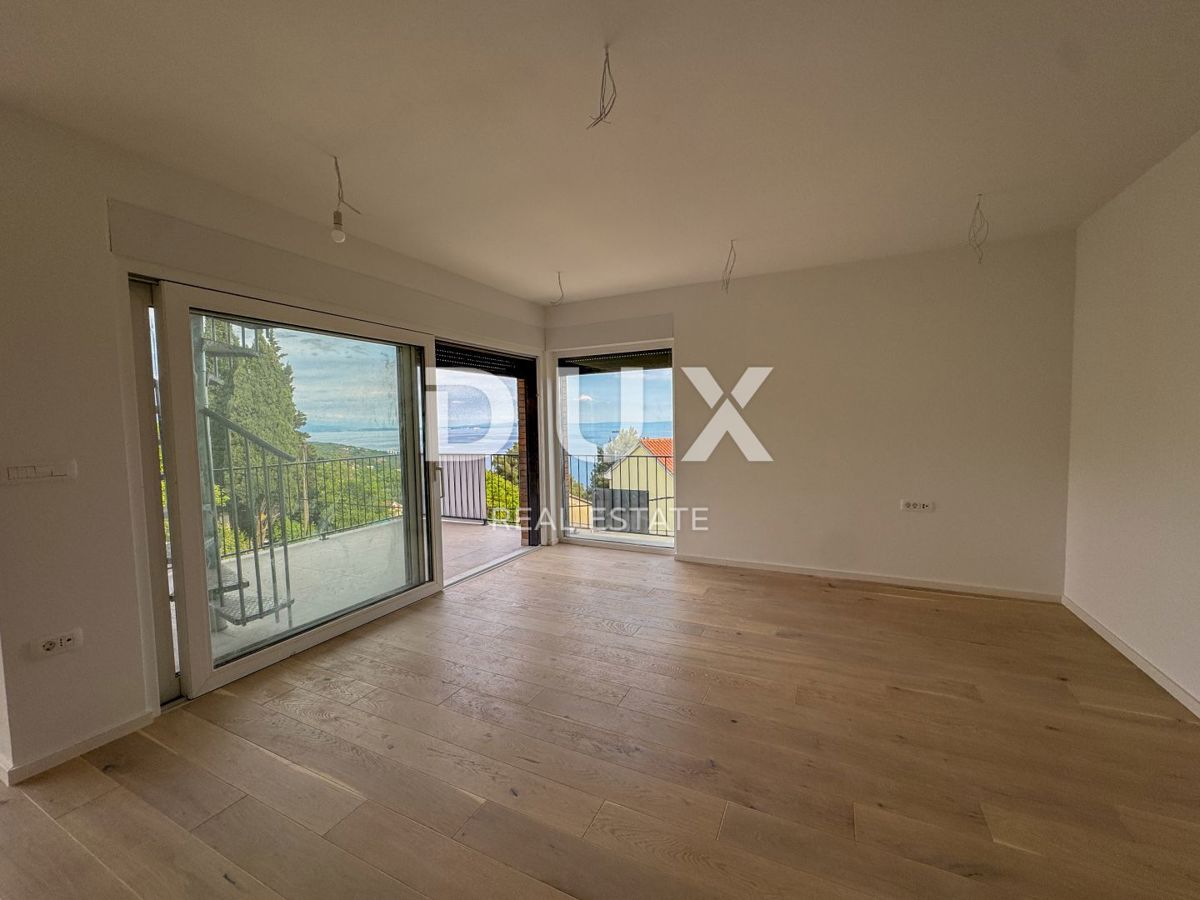 OPATIJA, PAVLOVAC - večje stanovanje 148m2, 3s, strešna terasa, novogradnja blizu Opatije, pogled