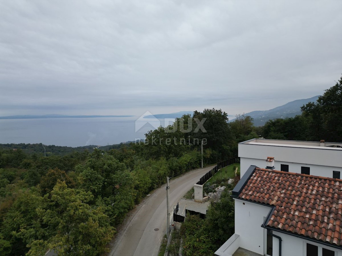 OPATIJA, IČIĆI, POLJANE- vrstne hiše 590m2, 5 enot s pogledom na morje in 2 bazena + okolica 700m2