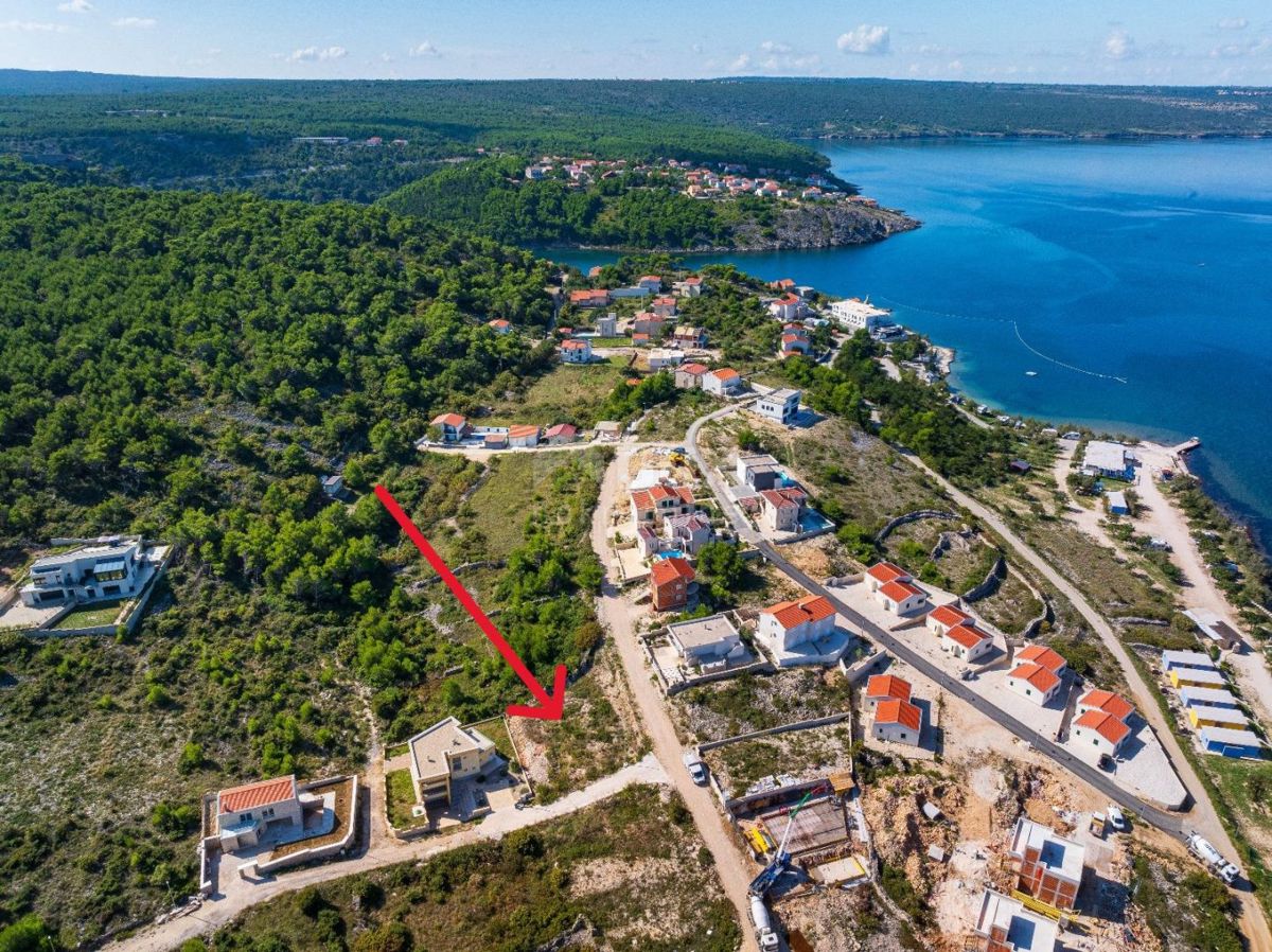 ZADAR, NOVIGRAD - Gradbeno zemljišče 150 m od morja