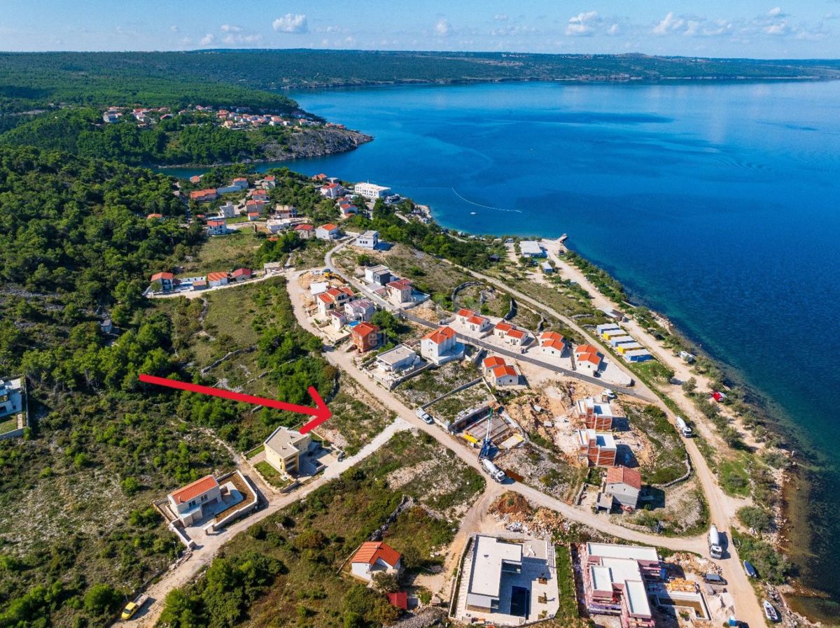 ZADAR, NOVIGRAD - Gradbeno zemljišče 150 m od morja